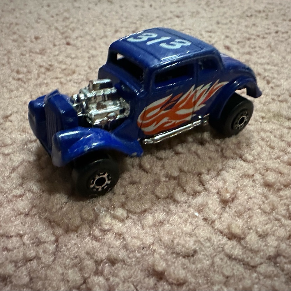 Vintage 1982 Matchbox 33 Willey's Street Rod White Heat 313 Original Old Car